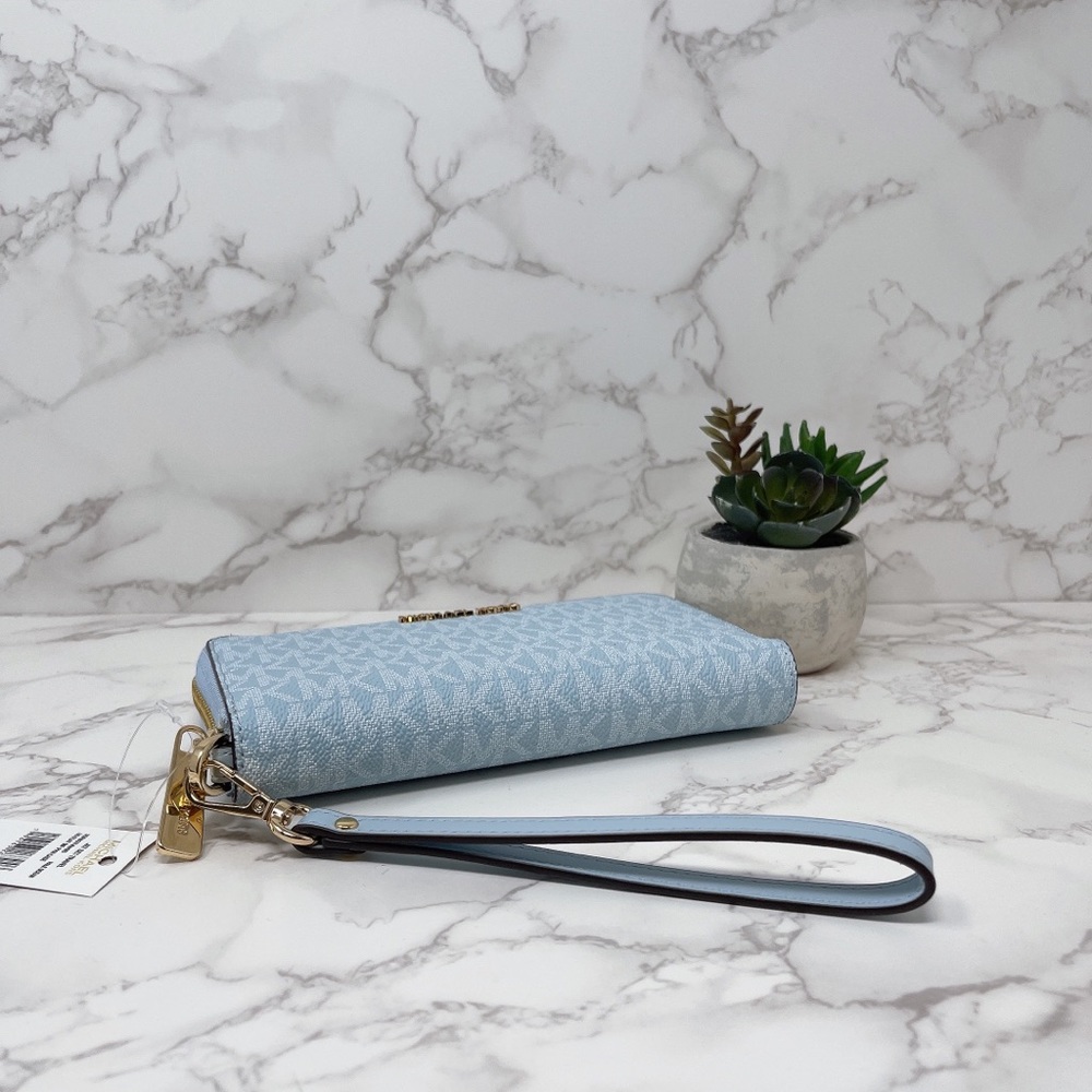 Michael Kors JST Large Flat Phone Wallet - Picture 4 of 8